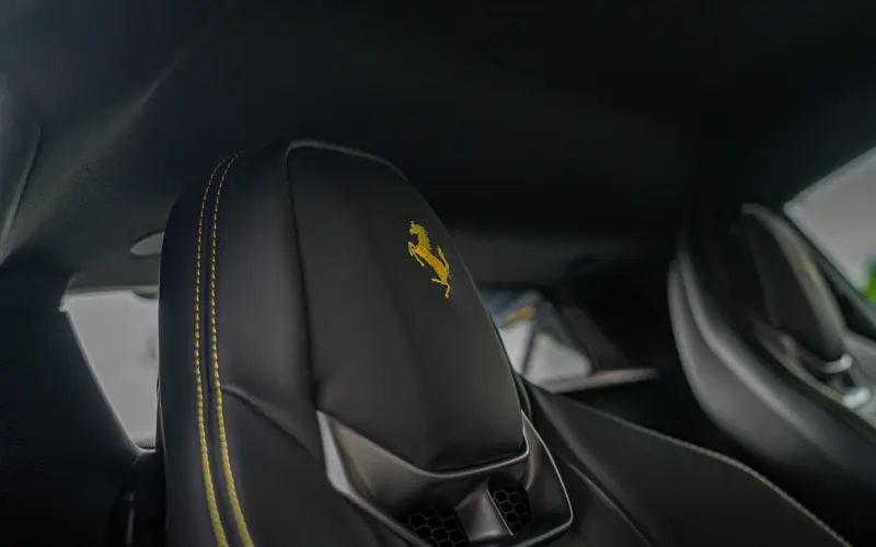 Ferrari 296 GTB 3.0 V6 N-LARGO - 149533