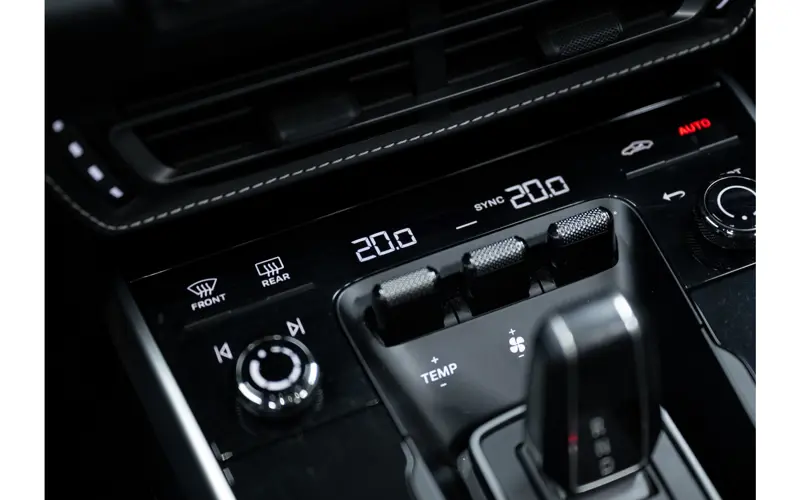 Porsche 911 Cabrio 3.8 Turbo S - 125351