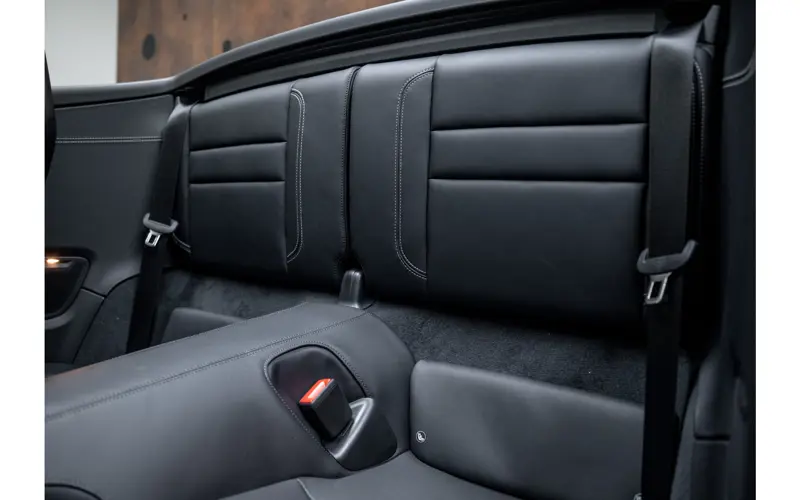 Porsche 911 Cabrio 3.6 T-Hybrid Carrera 4 GTS - 131020