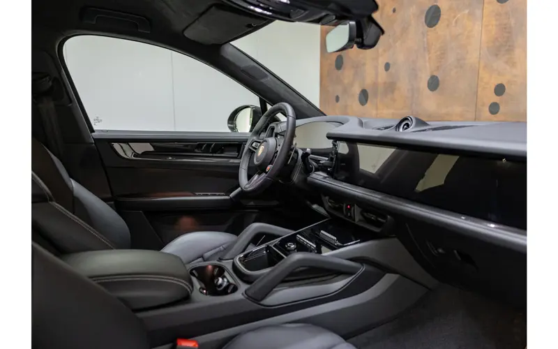 Porsche Cayenne Coupé 4.0 Turbo E-Hybrid GT - 132040