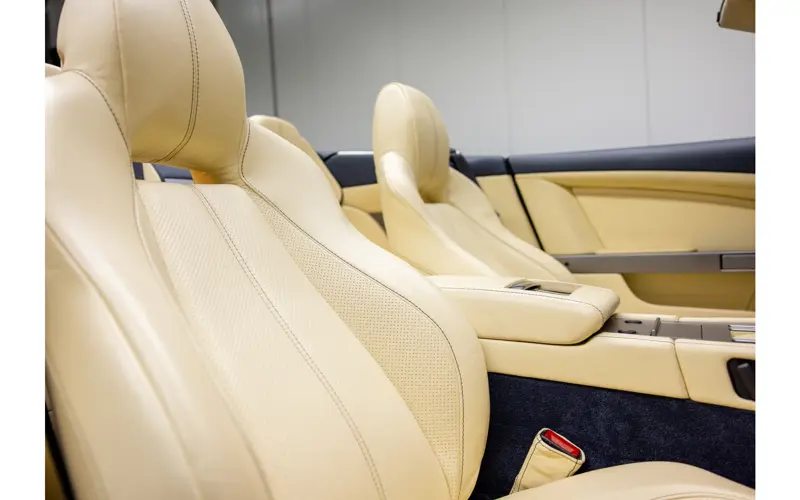 Aston Martin DB9 Volante 5.9 V12 Touchtronic - 123336