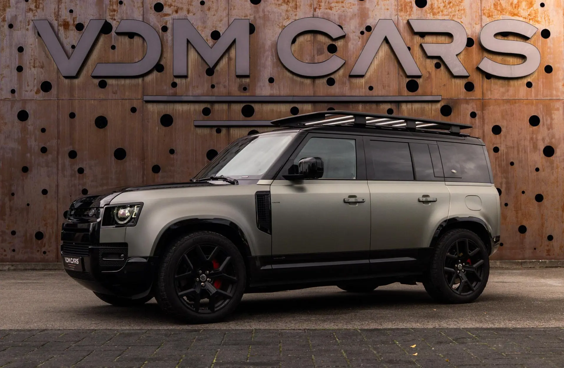 Land Rover - Defender - 177076
