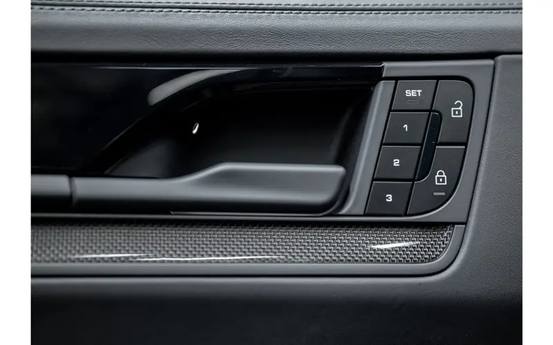 Porsche Cayenne Coupé 4.0 Turbo E-Hybrid GT - 137814