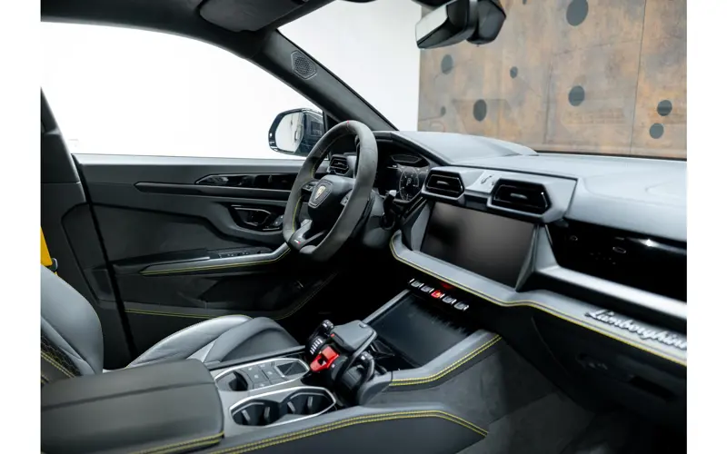 Lamborghini Urus 4.0 V8 Hybrid SE - 173712