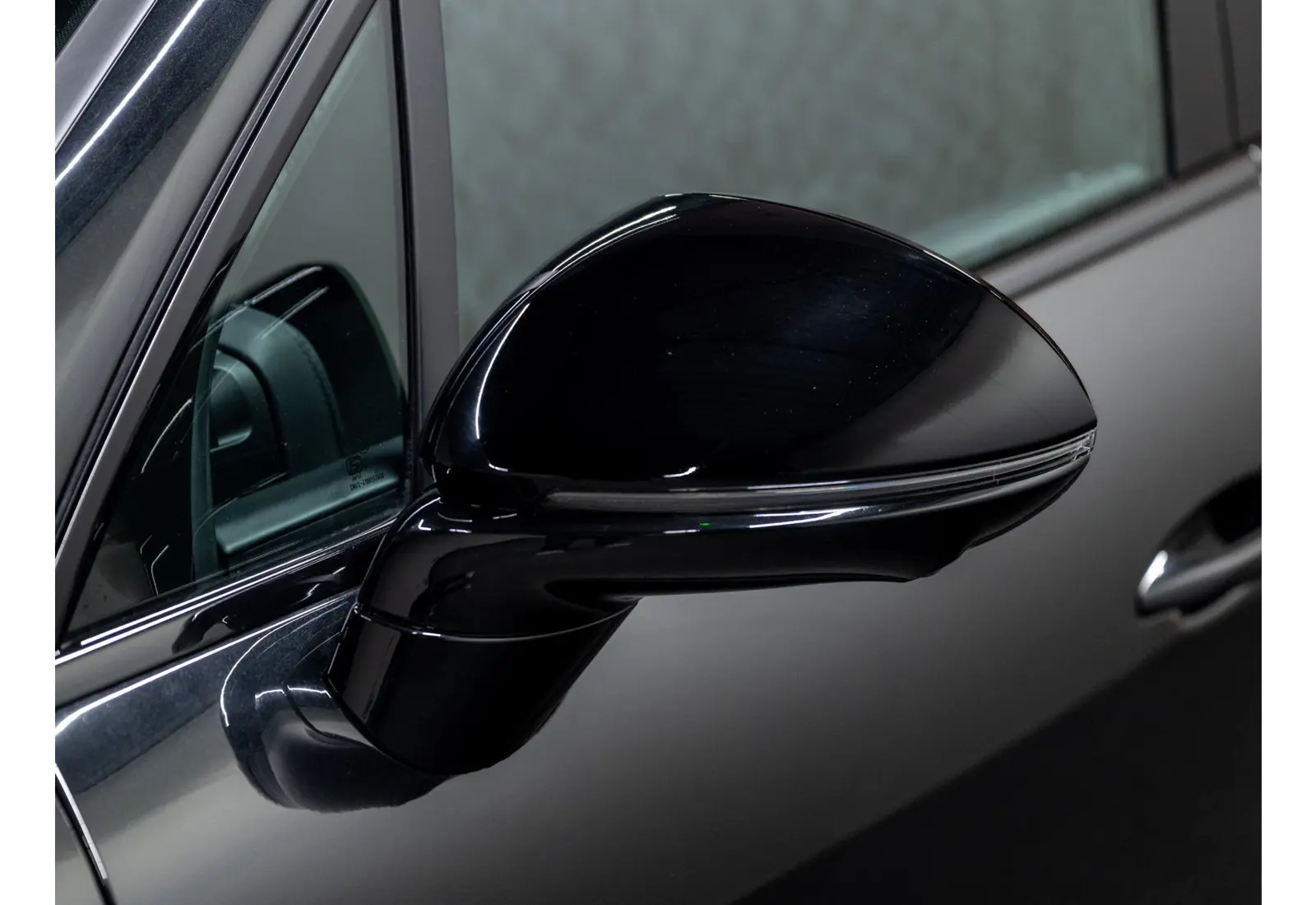 Porsche Cayenne 3.0 E-Hybrid Black Edition - 138126