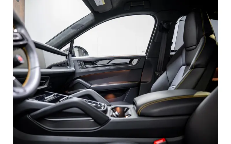Porsche Cayenne Coupé 4.0 Turbo E-Hybrid GT - 145542
