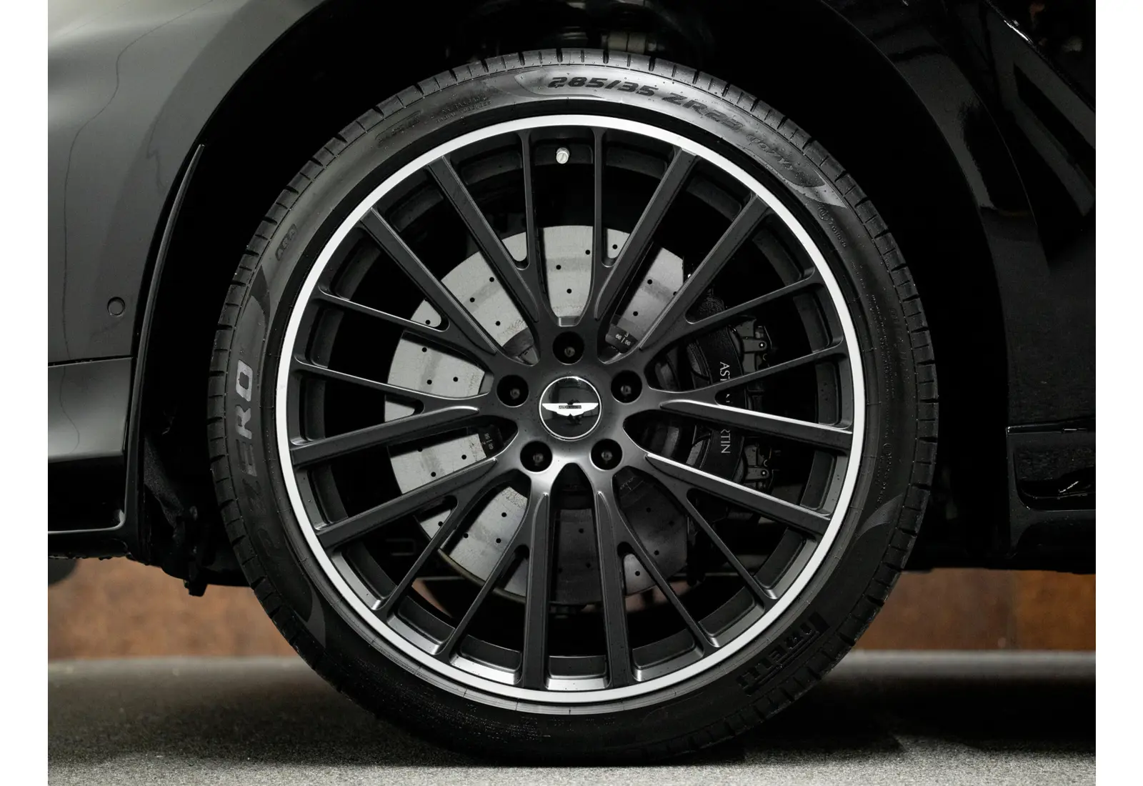 Aston Martin Dbx 4.0 V8 707 - 124693