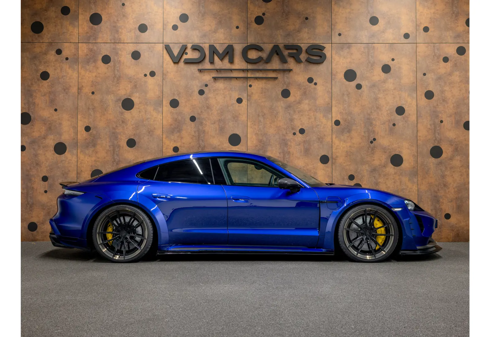 Porsche Taycan Turbo S 93 kWh - 121686