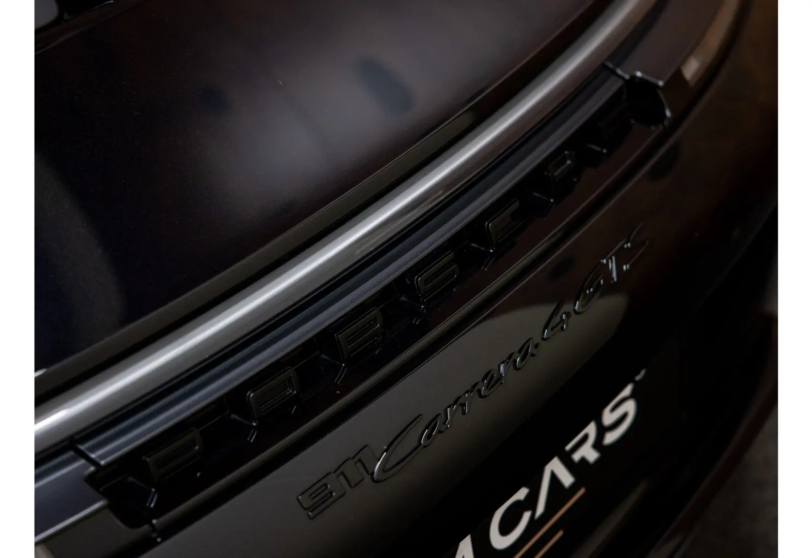 Porsche 911 3.6 Carrera 4 GTS - 112361