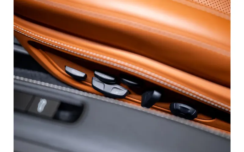 Porsche 911 3.6 T-Hybrid Carrera 4 GTS - 174257
