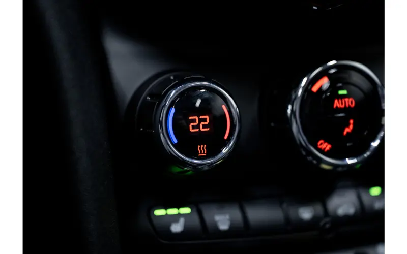 MINI MINI Electric Cabrio MINI Yours 33 kWh - 126064