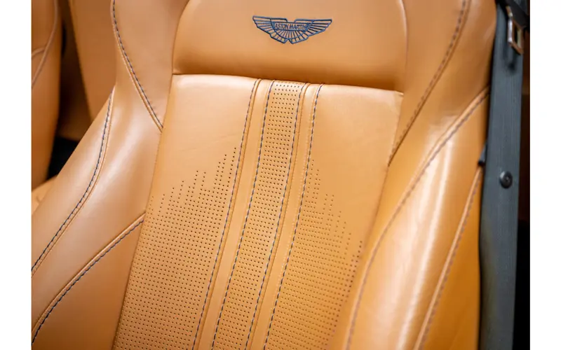 Aston Martin Vantage Roadster 4.0 V8 - 137873