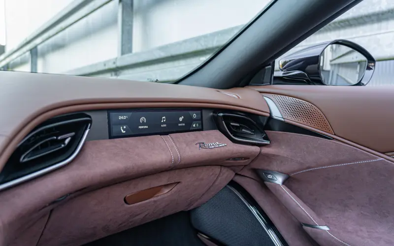 Ferrari Roma Spider 3.9 V8 - 132731