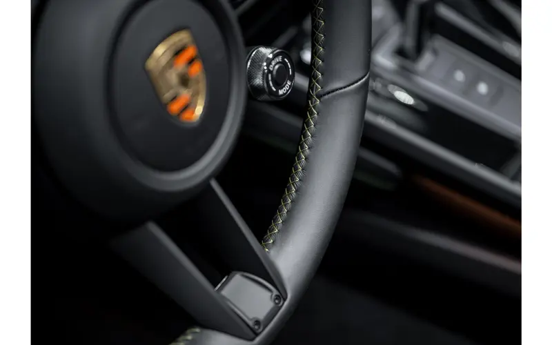 Porsche 911 Cabrio 3.6 T-Hybrid Carrera Spirit 70 - 147133