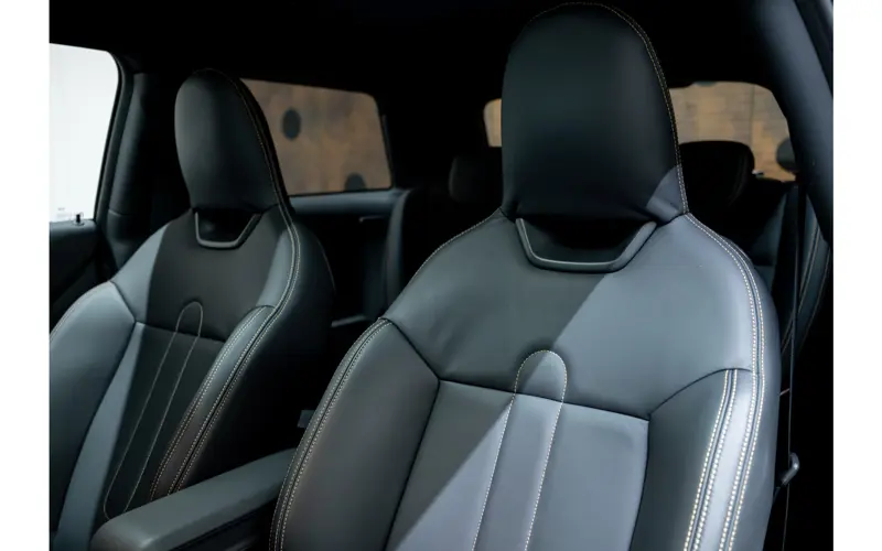 MINI Mini 2.0 JCW John Cooper Works XL - 139681