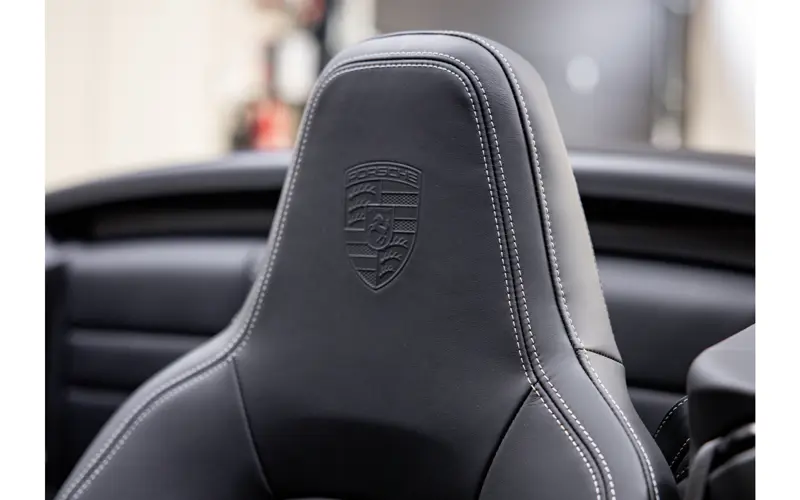 Porsche 911 Cabrio 3.6 Carrera 4 GTS - 86534