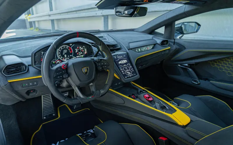 Lamborghini Revuelto Revuelto - 143279