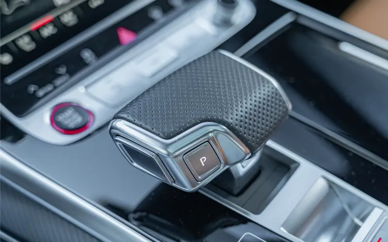 Audi Q8 4.0 TFSI RS Q8 quattro - 136975