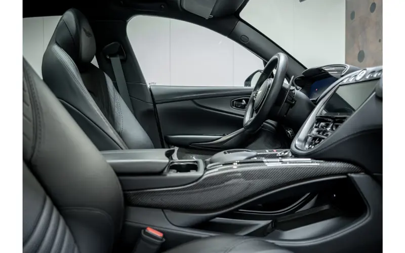 Aston Martin Dbx 4.0 V8 707 - 127305