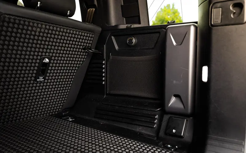 Land Rover Defender 110 5.0 P525 110 V8 Carpathian Edition - 170363