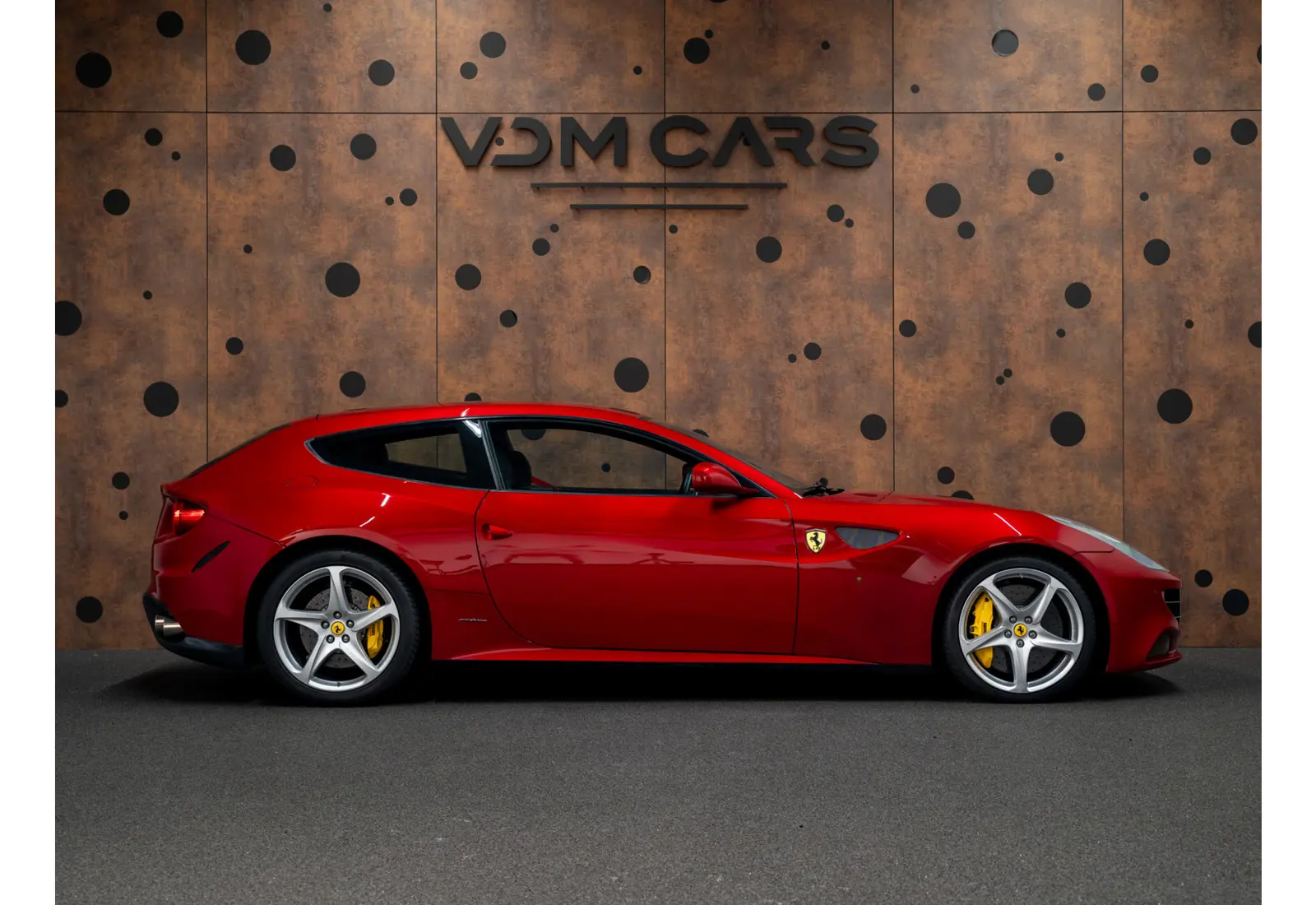 Ferrari FF 6.3 V12 - 62448