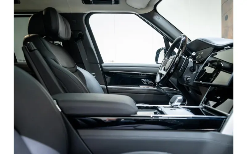 Land Rover Range Rover 3.0 P550e Autobiography PHEV - 143124