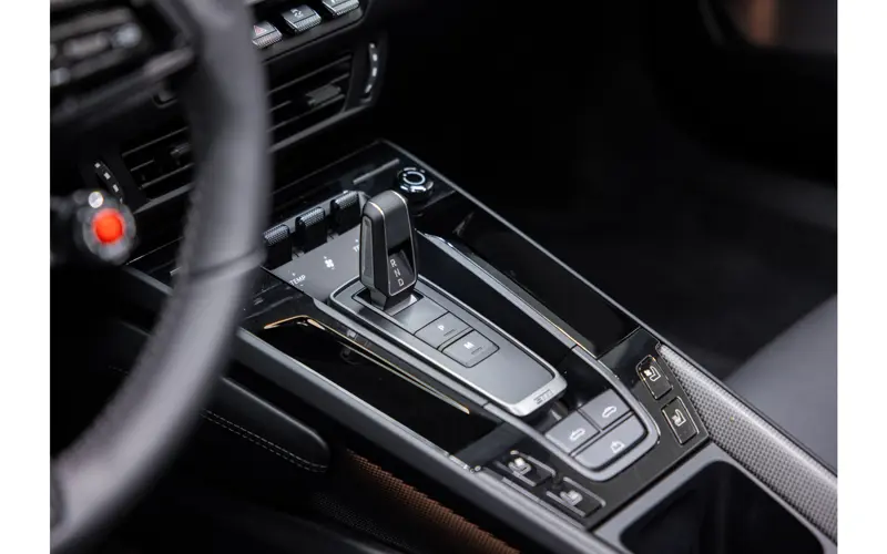 Porsche 911 Cabrio 3.6 T-Hybrid Carrera 4 GTS - 119642