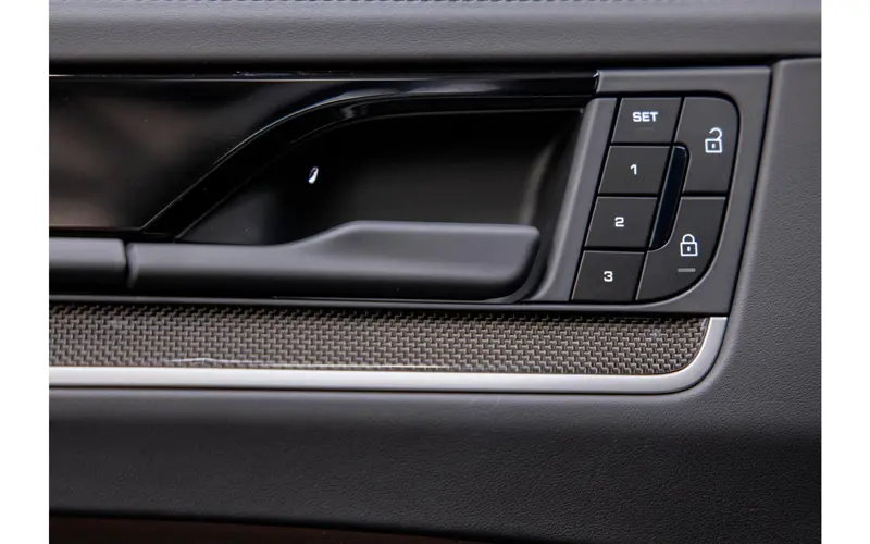 Porsche Cayenne 3.0 E-Hybrid - 140634