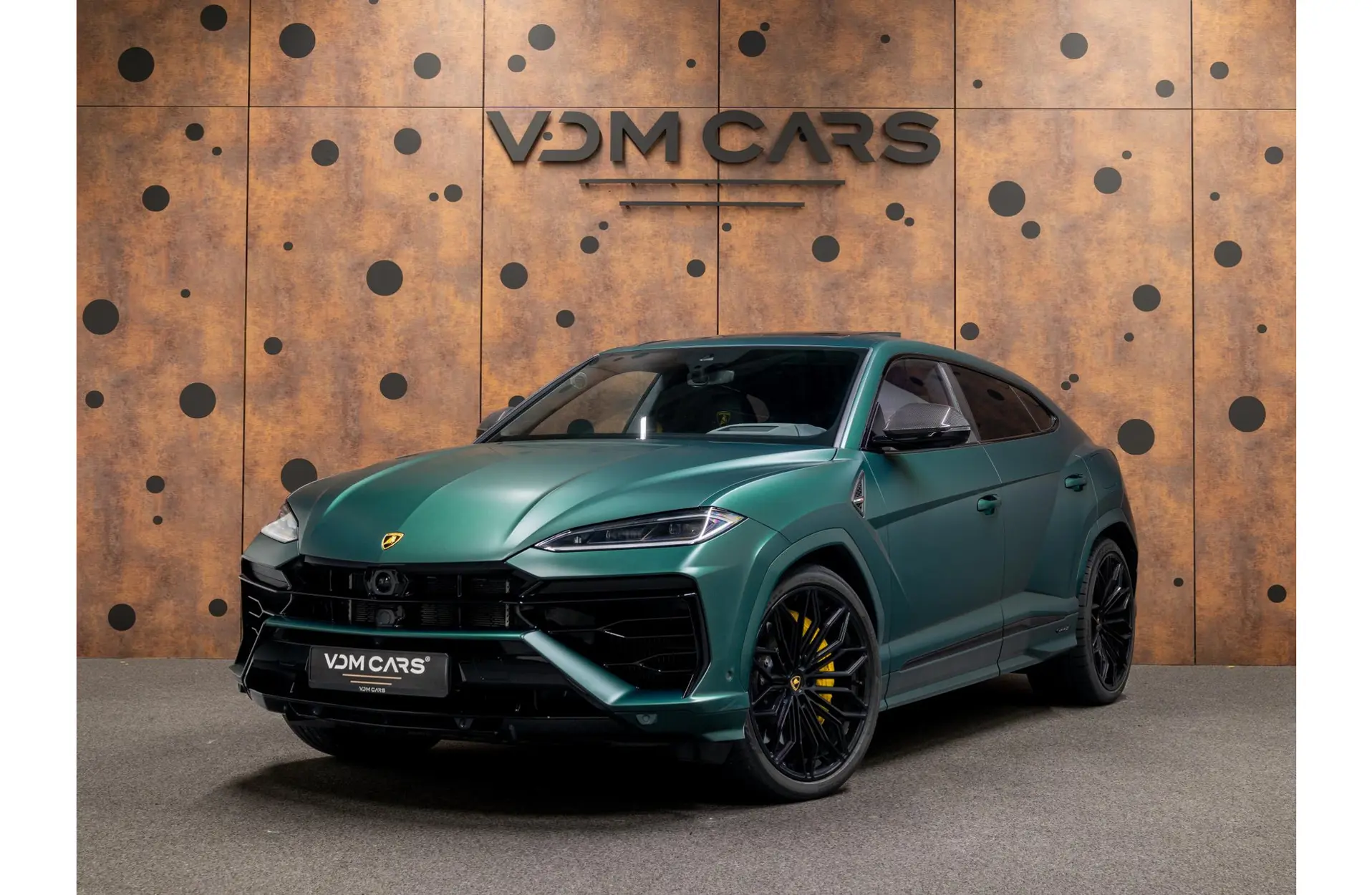 Lamborghini - Urus - 173053