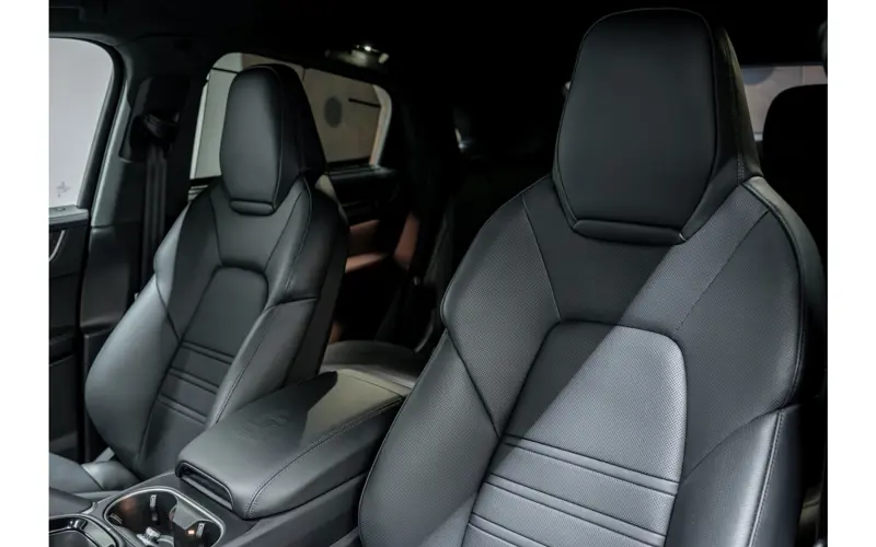 Porsche Cayenne Coupé 4.0 Turbo E-Hybrid GT - 127386