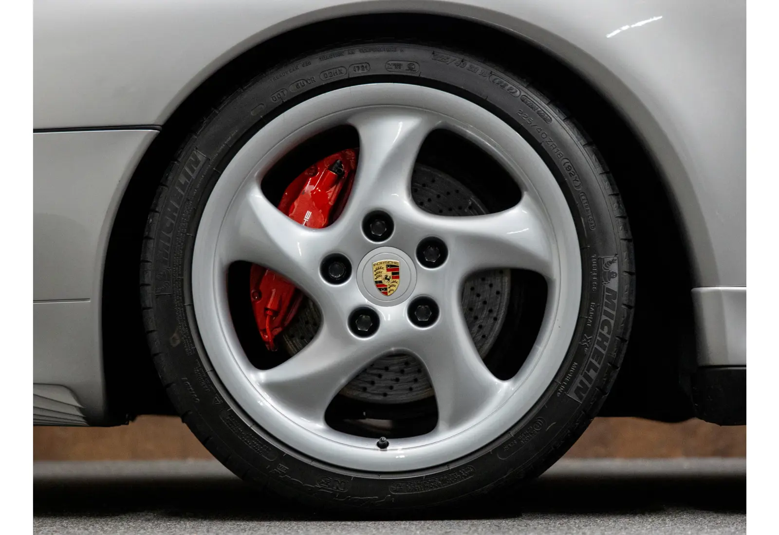 Porsche 911 (993) 3.6 Carrera 4S Coupé - 123353