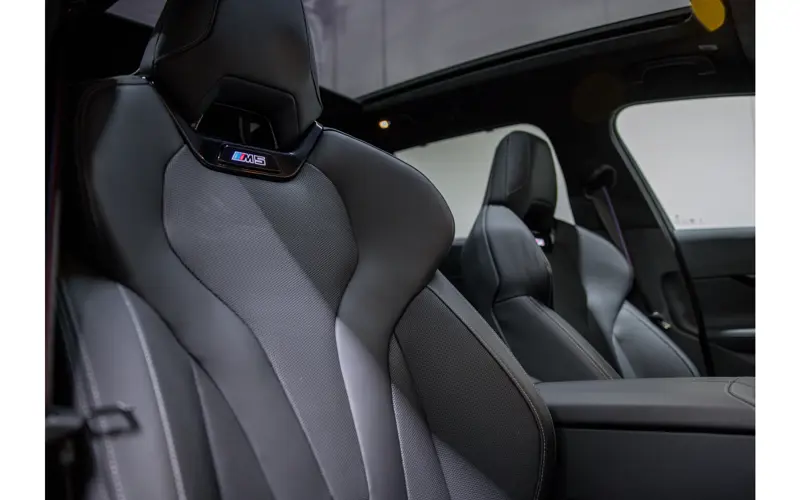 BMW 5 Serie Touring M5 - 121008