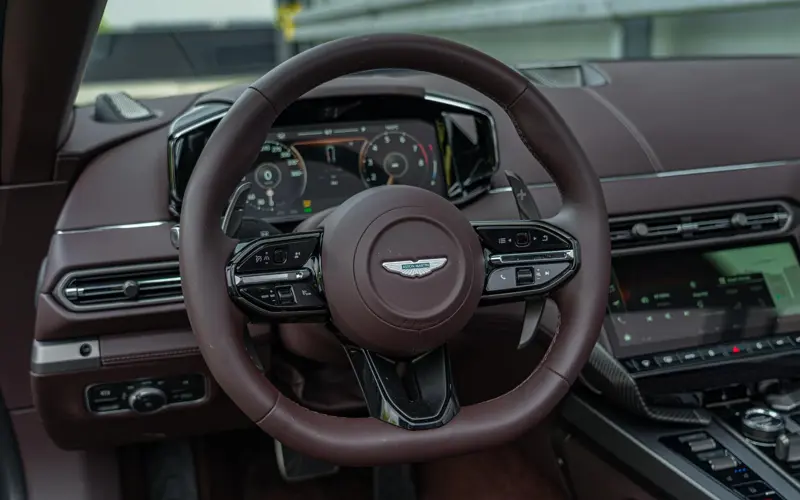 Aston Martin Vanquish Volante - 145847