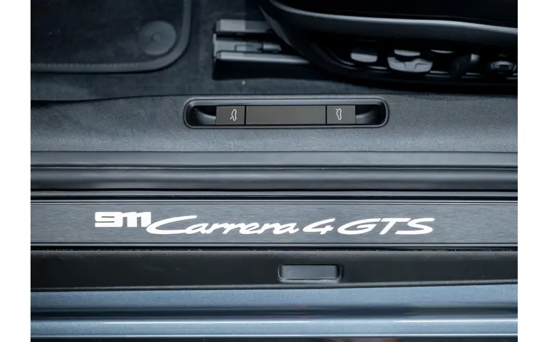 Porsche 911 3.6 T-Hybrid Carrera 4 GTS - 145128