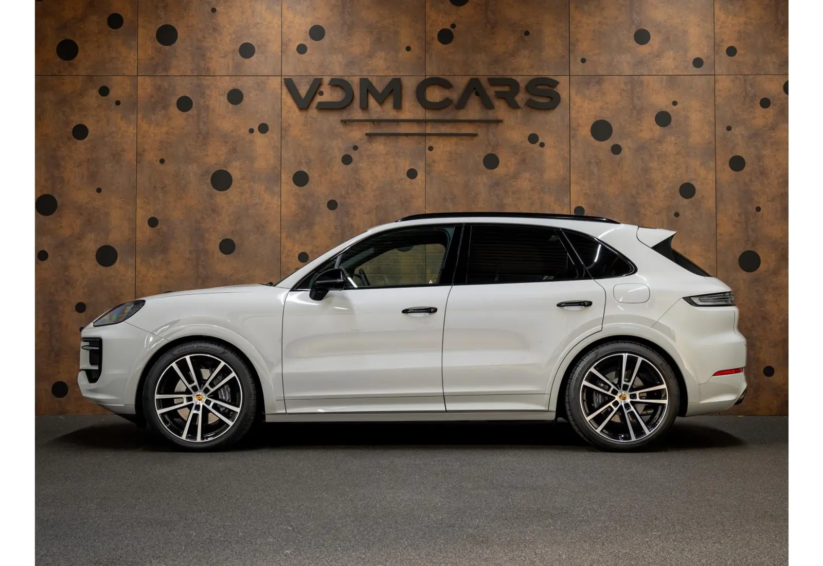 Porsche Cayenne 3.0 E-Hybrid - 140601