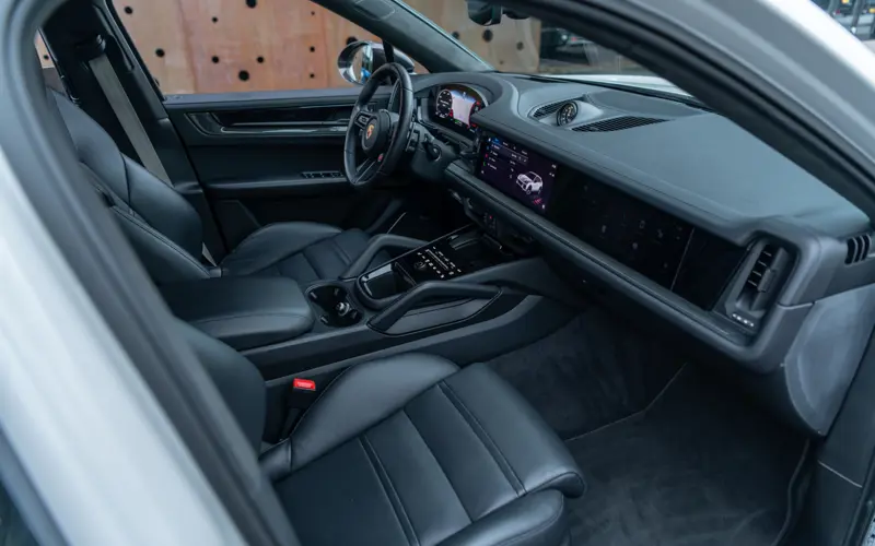 Porsche Cayenne Coupé 4.0 Turbo E-Hybrid GT - 118194