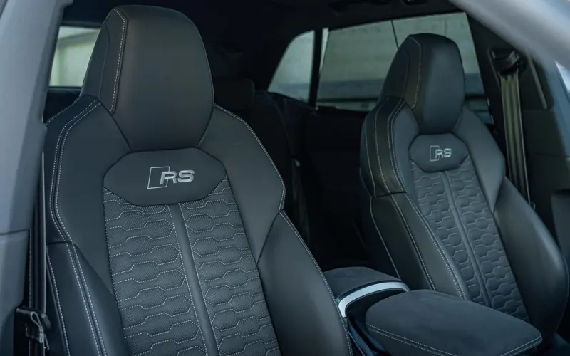 Audi RS Q8 RS Q8 performance TFSI quattro tiptronic - 146014