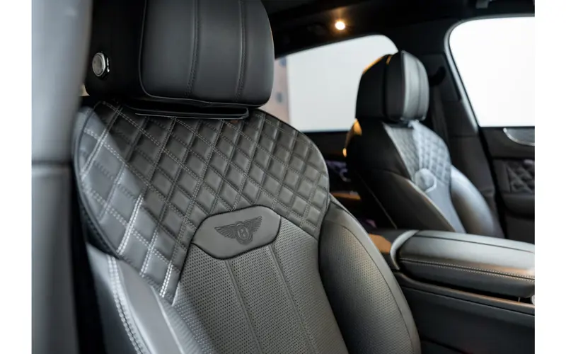 Bentley Bentayga 3.0 V6 Hybrid - 134754