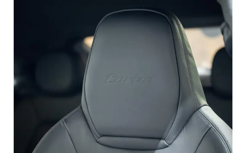 Porsche Cayenne Coupé 4.0 Turbo E-Hybrid - 142088