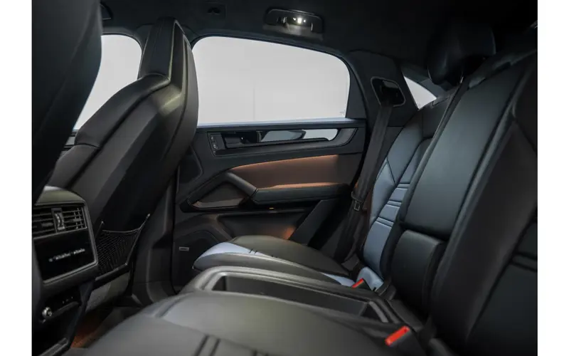 Porsche Cayenne Coupé 4.0 Turbo E-Hybrid GT - 143335