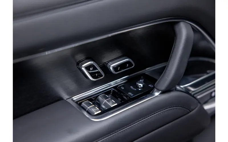 Land Rover Range Rover 3.0 P550e Autobiography PHEV - 121538