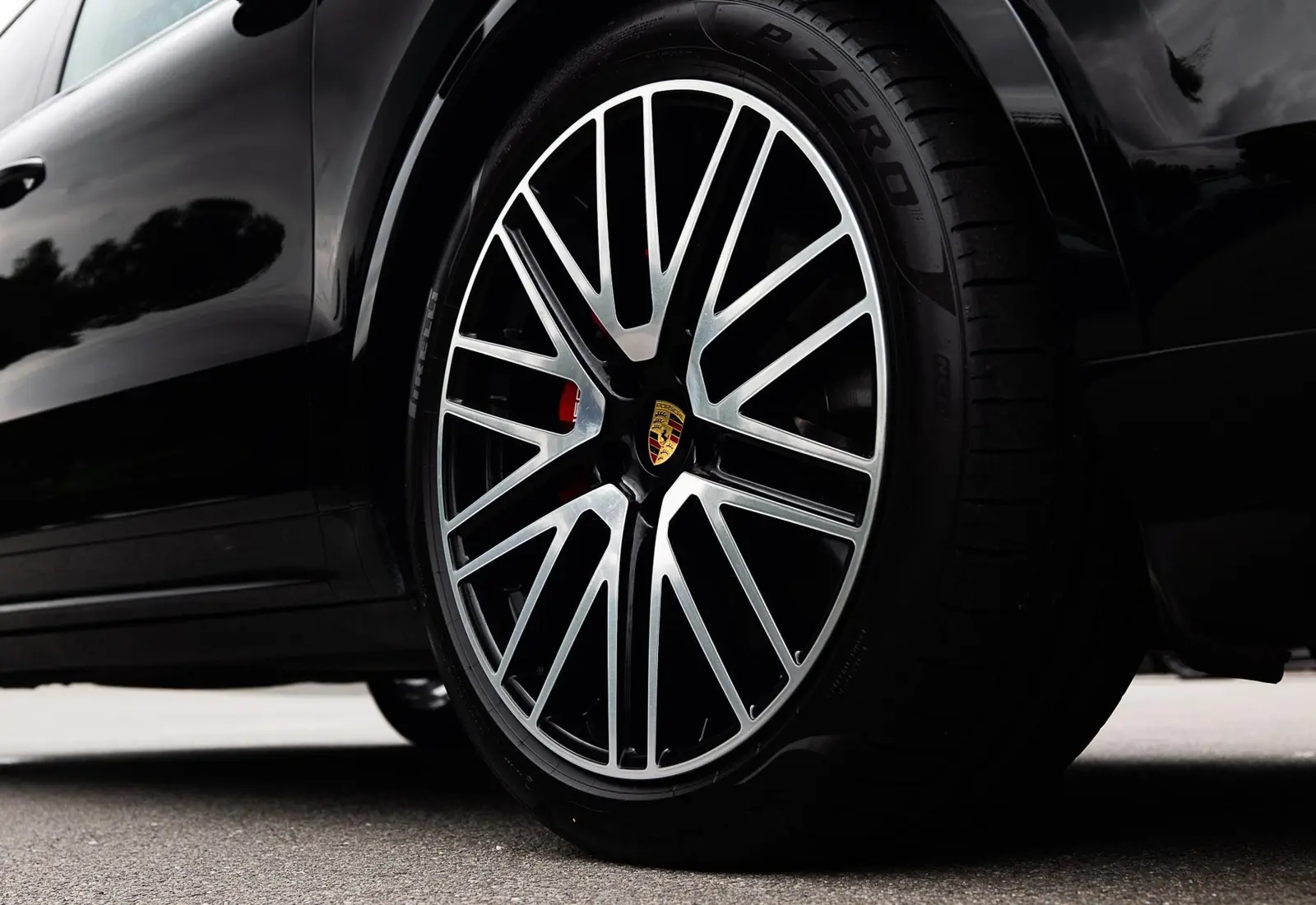 Porsche Cayenne 3.0 E-Hybrid - 172008