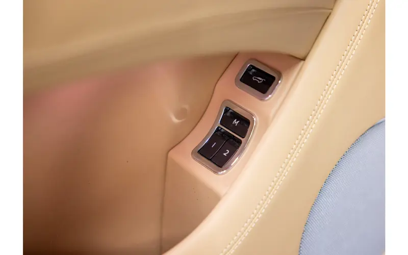Bentley Bentayga 3.0 V6 Hybrid - 110982