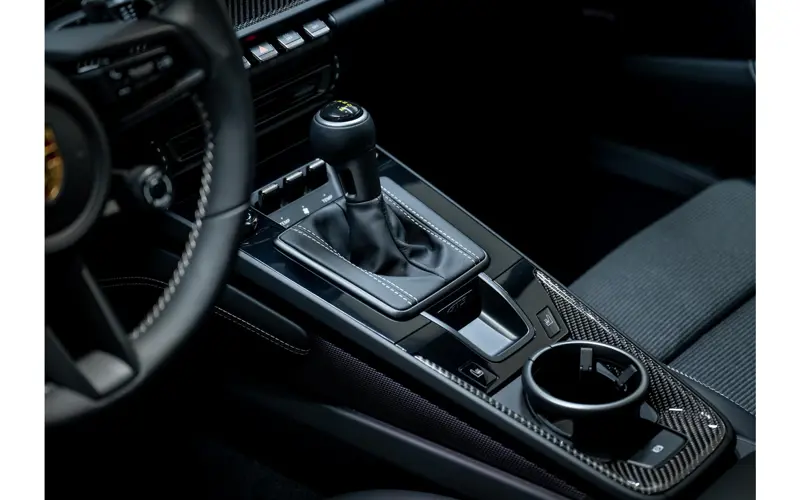 Porsche 911 4.0 GT3 Touring - 151983