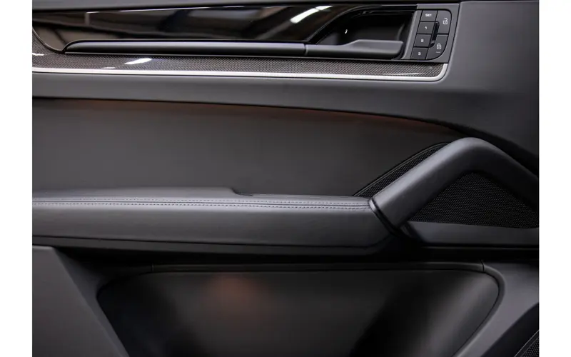Porsche Cayenne 3.0 E-Hybrid - 83611