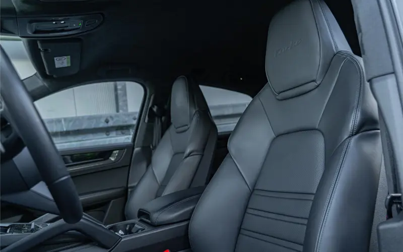 Porsche Cayenne Coupé 4.0 Turbo E-Hybrid GT - 142049