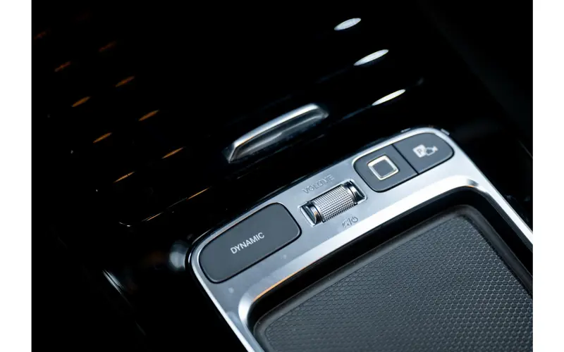 Mercedes-Benz A-Klasse 250 e Star Edition AMG Line - 150873
