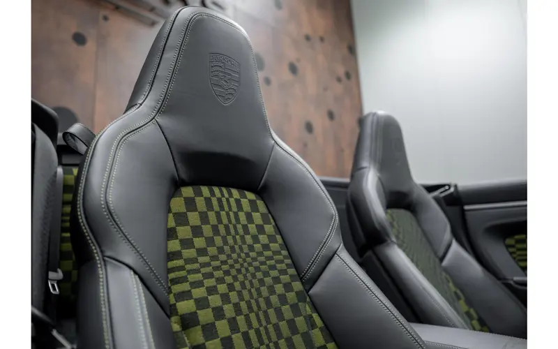 Porsche 911 Cabrio 3.6 T-Hybrid Carrera Spirit 70 - 147128