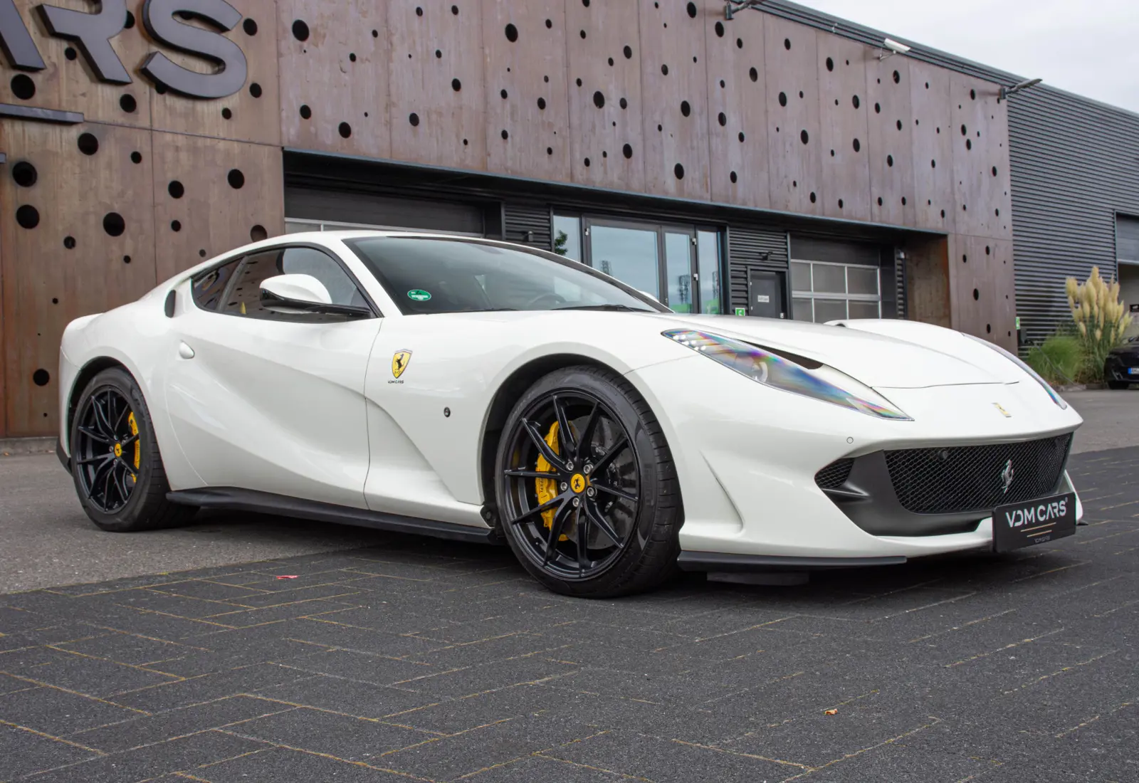 Ferrari 812 6.5 V12 Superfast HELE - 114323