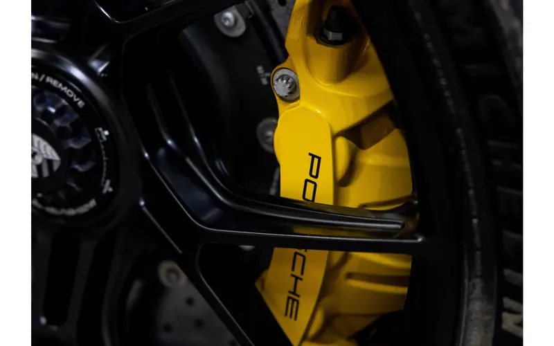 Porsche 911 4.0 GT3 Touring - 112503